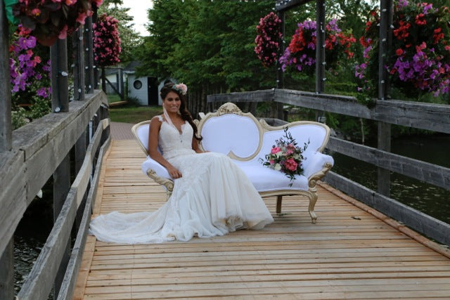 Jennie Bridal Chaise